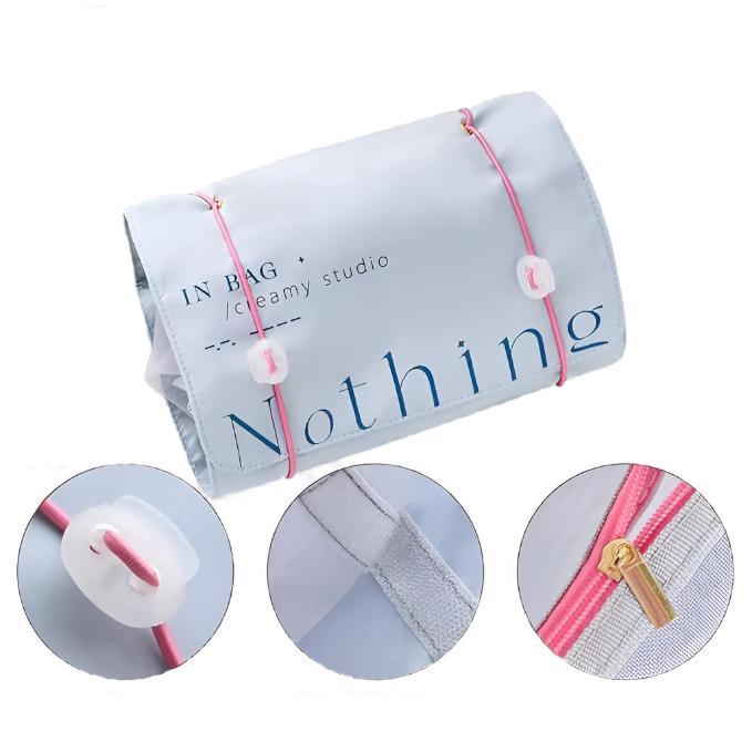 Aly | Practical and space-saving Roll-Up Cosmetic Bag 4