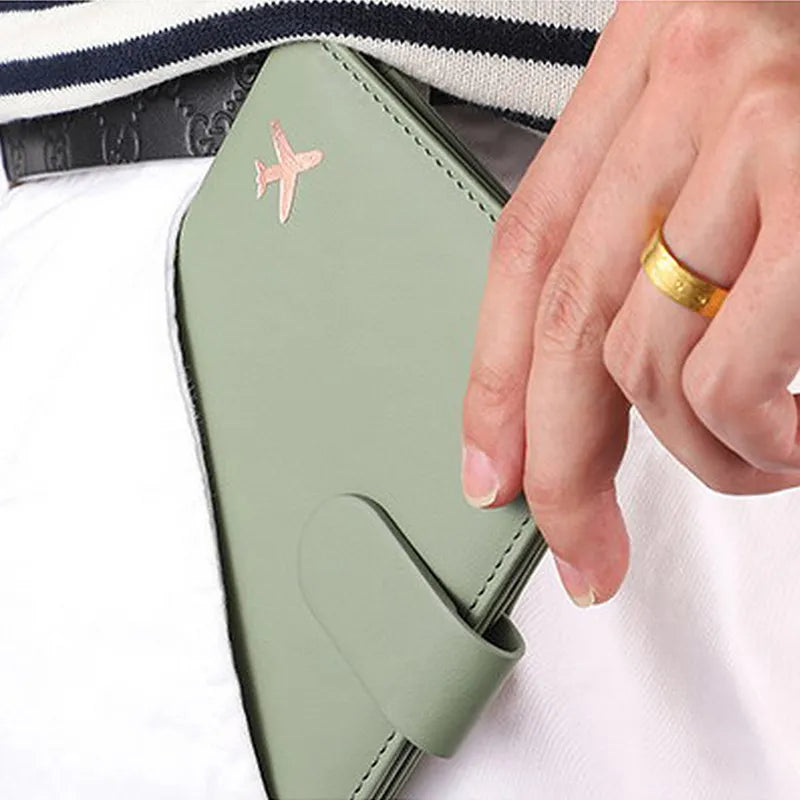 Maddie | RFID-Safe Passport Holder 5