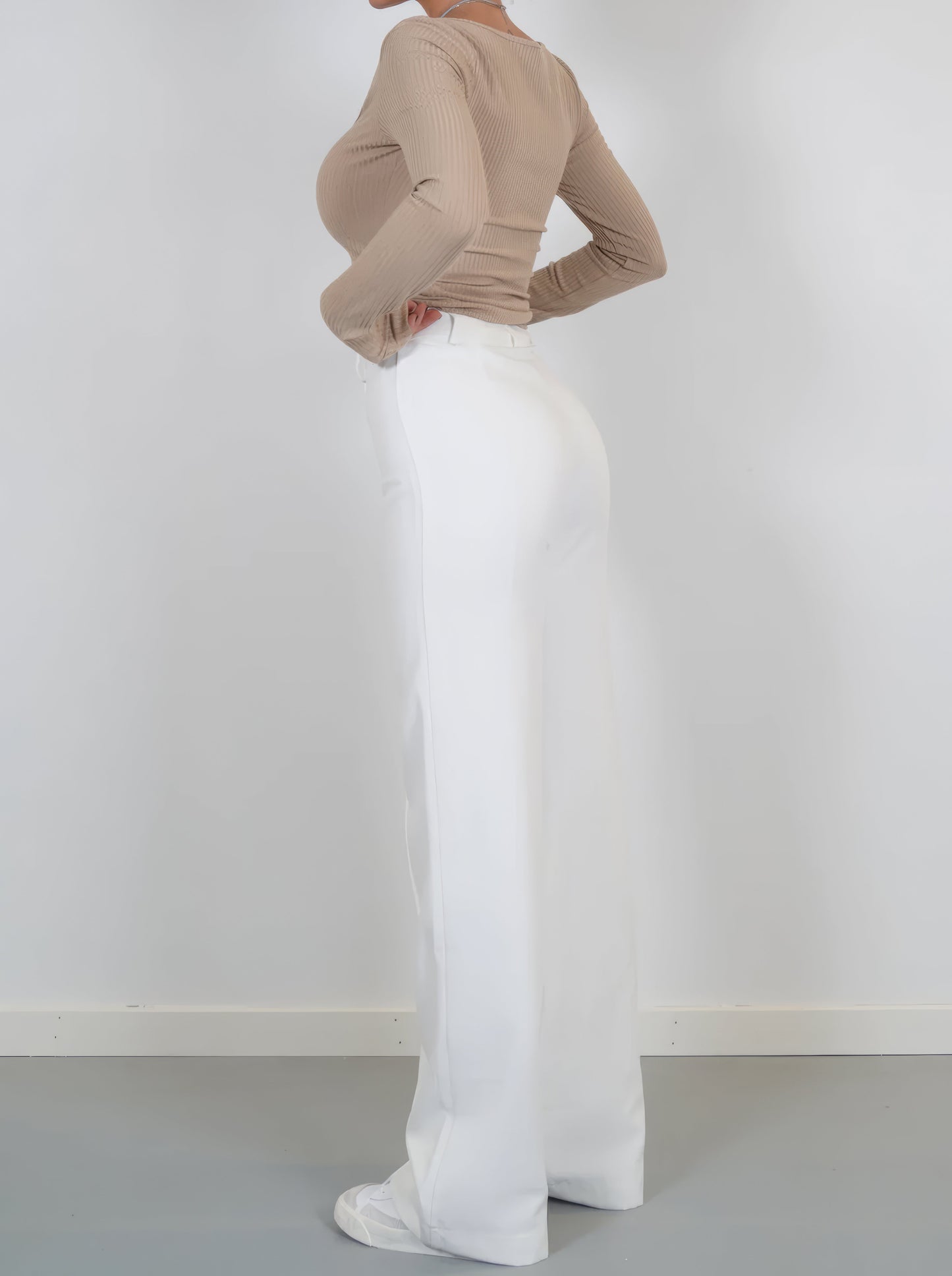 AMY | Wide Chic Trousers Women-4
