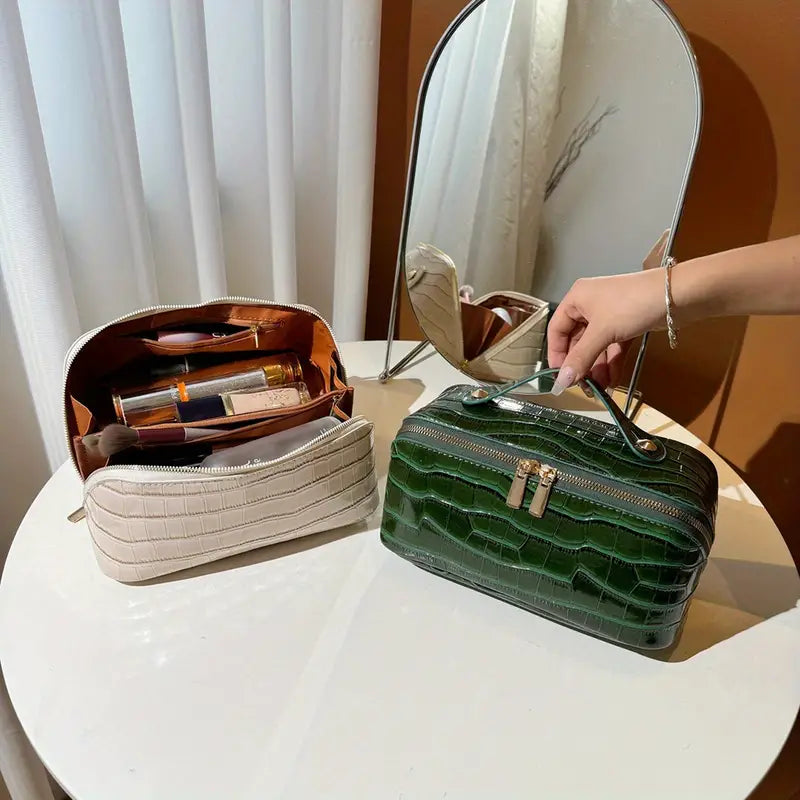 Paloma | Stylish & Spacious Cosmetic Bag 4
