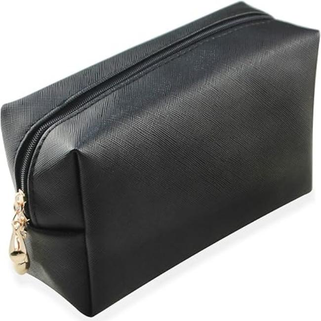 Cynthia | Elegant and Practical Travel Bag 3