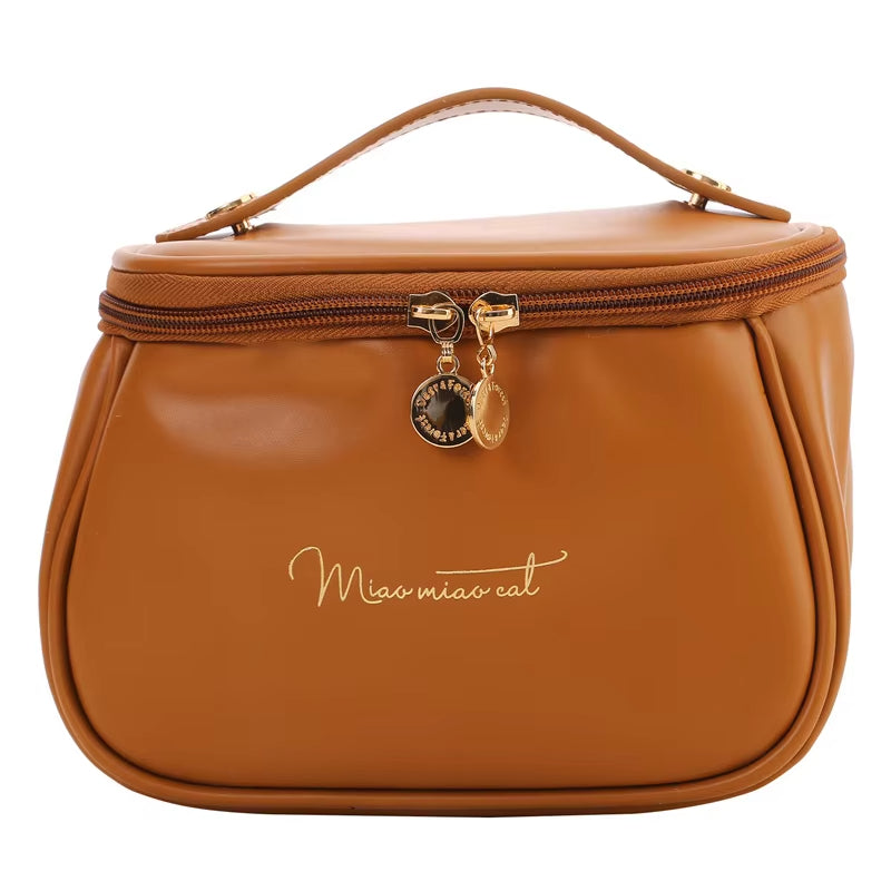 Laylah | Stylish, spacious, and functional travel cosmetic bag 3