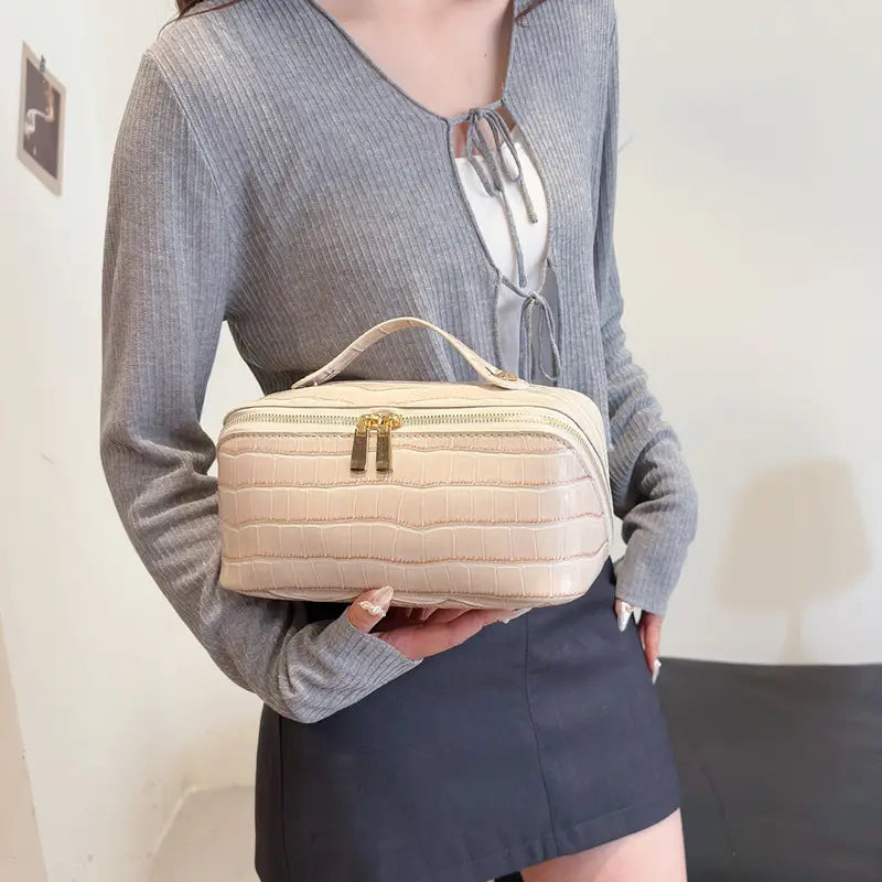Paloma | Stylish & Spacious Cosmetic Bag 6
