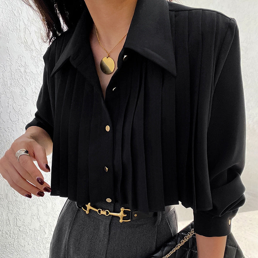 Sandra | Elegante plissierte Bluse mit Knöpfen