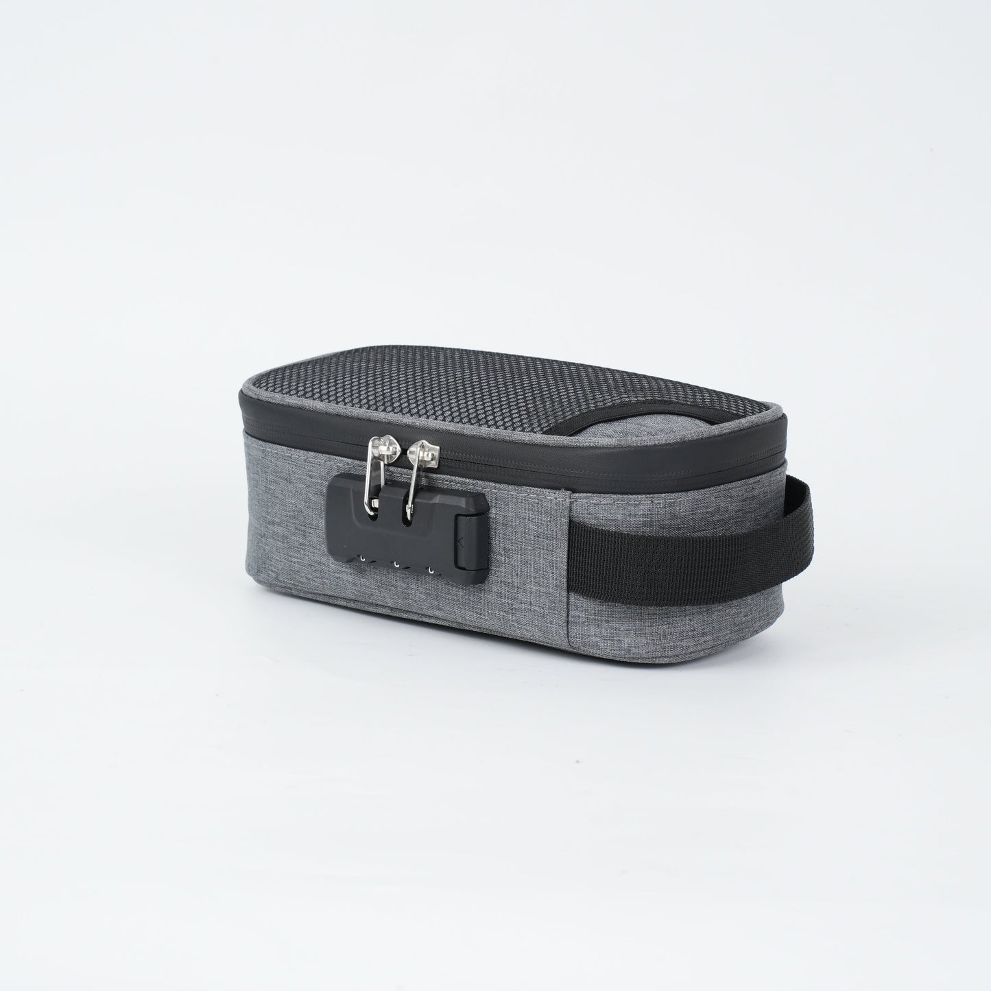 Alyssa | Elegant and Functional Toiletry Bag 4