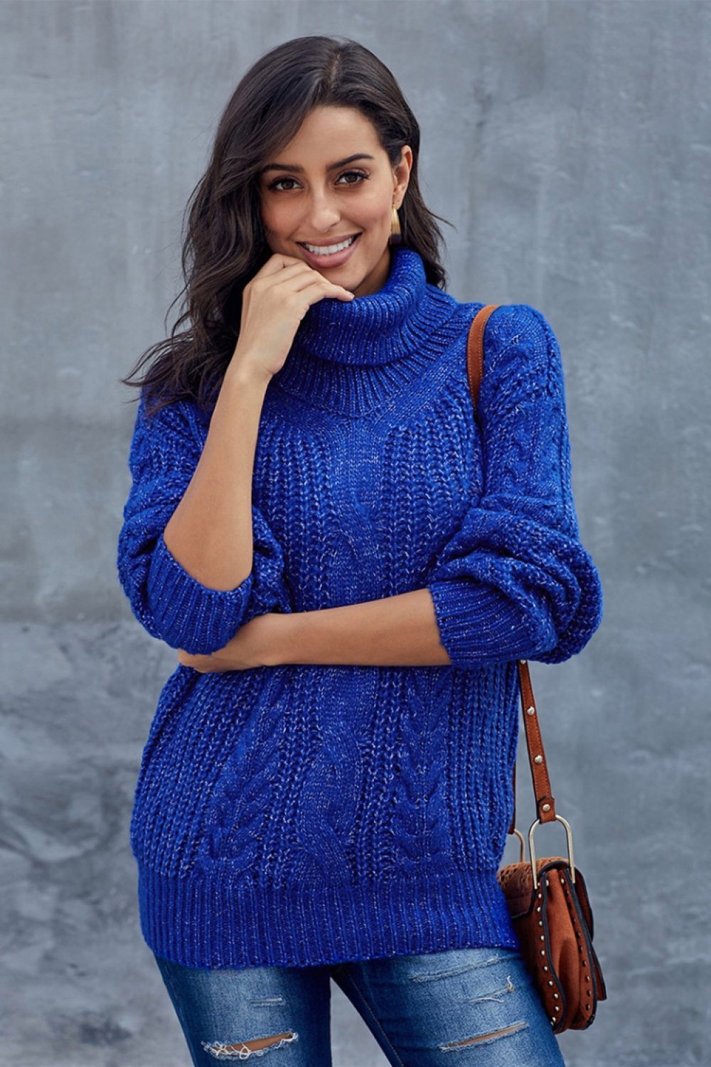 Chunky cable knit sweater for women | Turtleneck 4