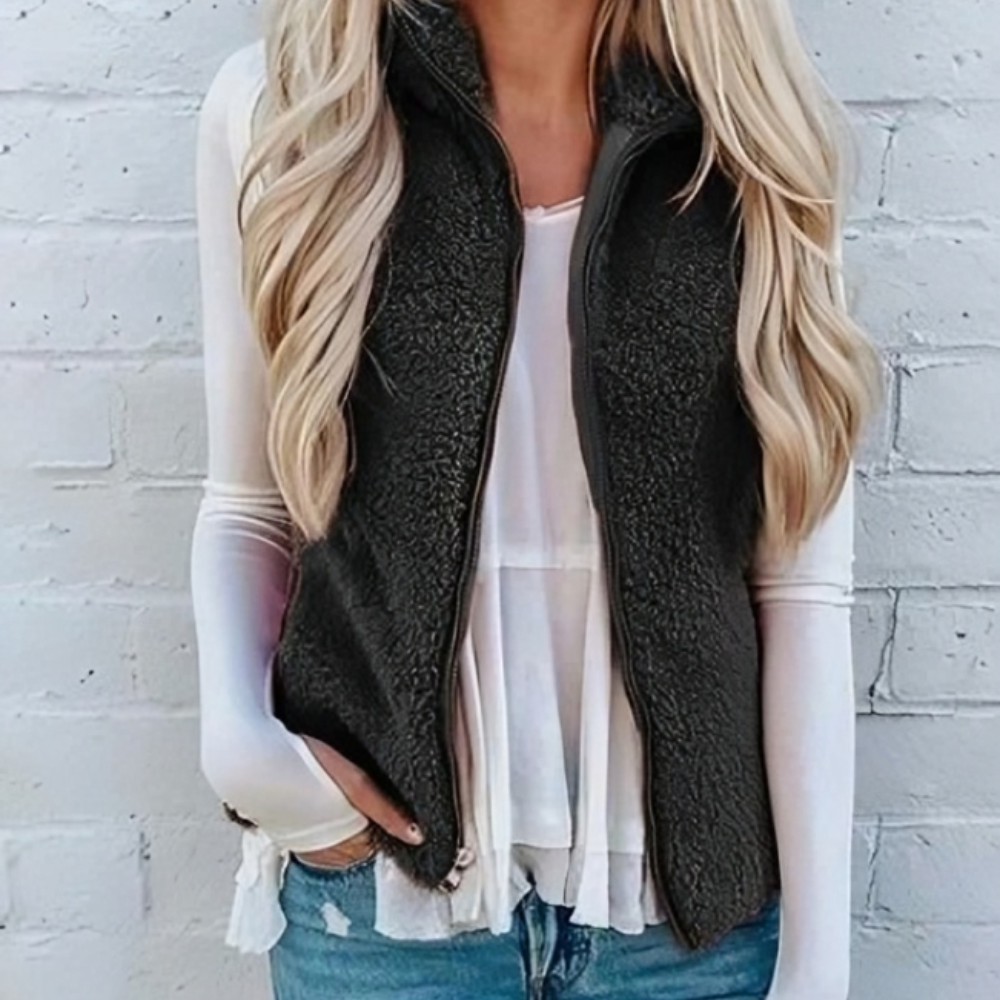 Cozy vest for women | With zipper 4