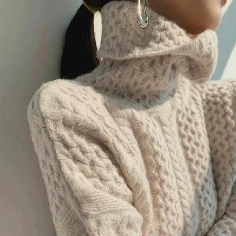 Cozy women's sweater | turtleneck 1