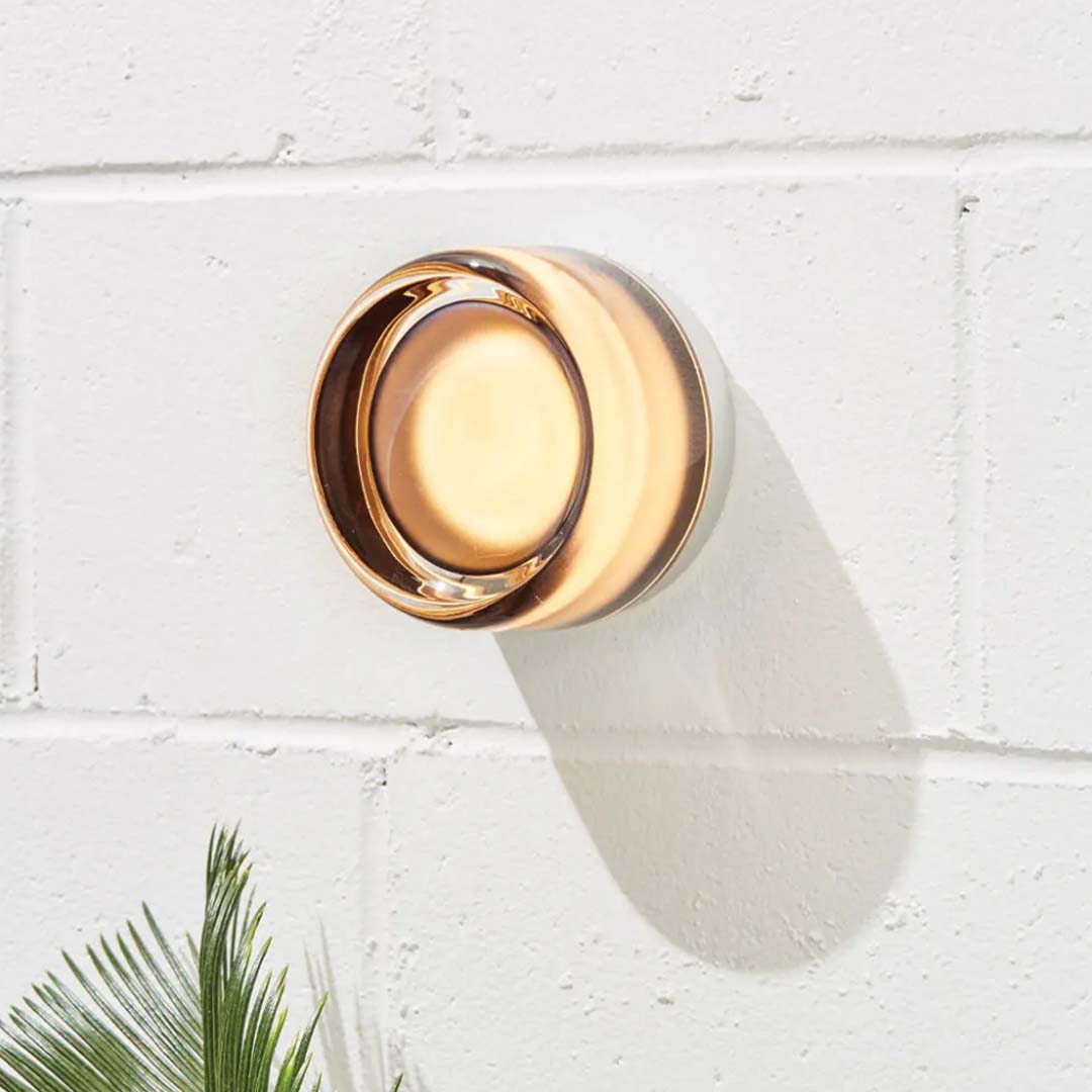 Dimple wall light 2