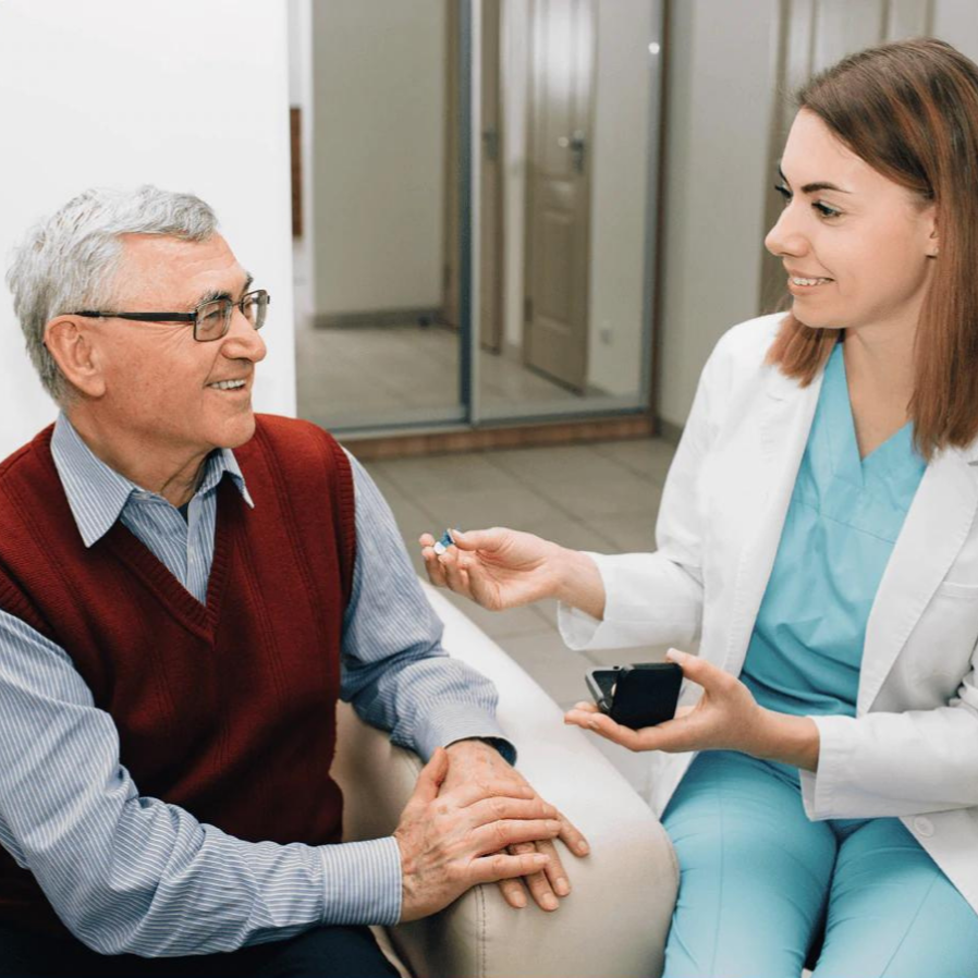 Invisible rechargeable hearing aids with noise reduction - comfortable and discrete design for light to medium -heavy hearing loss 5
