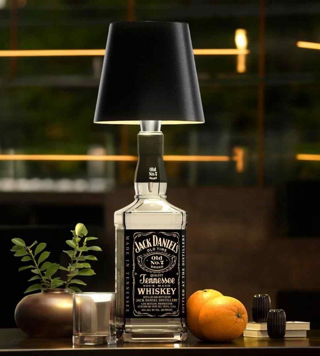 Luxurious LED bottle lamp 1