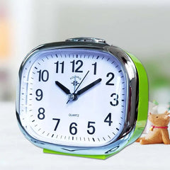 Mechanical alarm clock without ticking 2