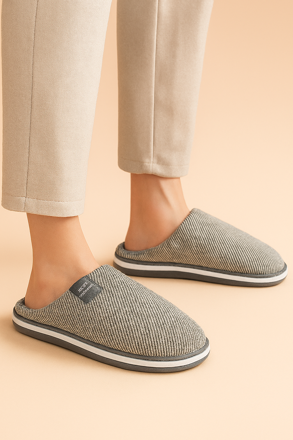 Men's House Slippers | Warm Indoor Slippers with Soft Interior 4