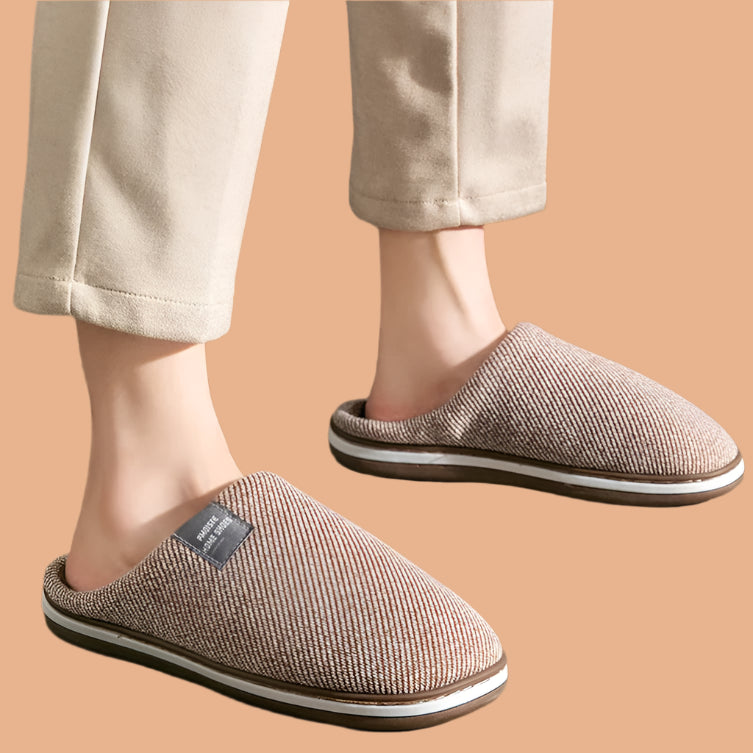 Men's House Slippers | Warm Indoor Slippers with Soft Interior 5