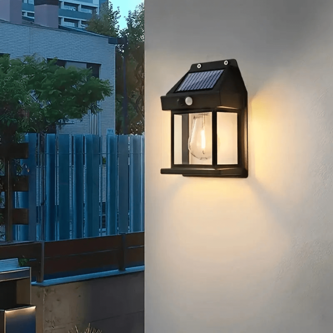 Modern and luxurious waterproof solar lamp 0
