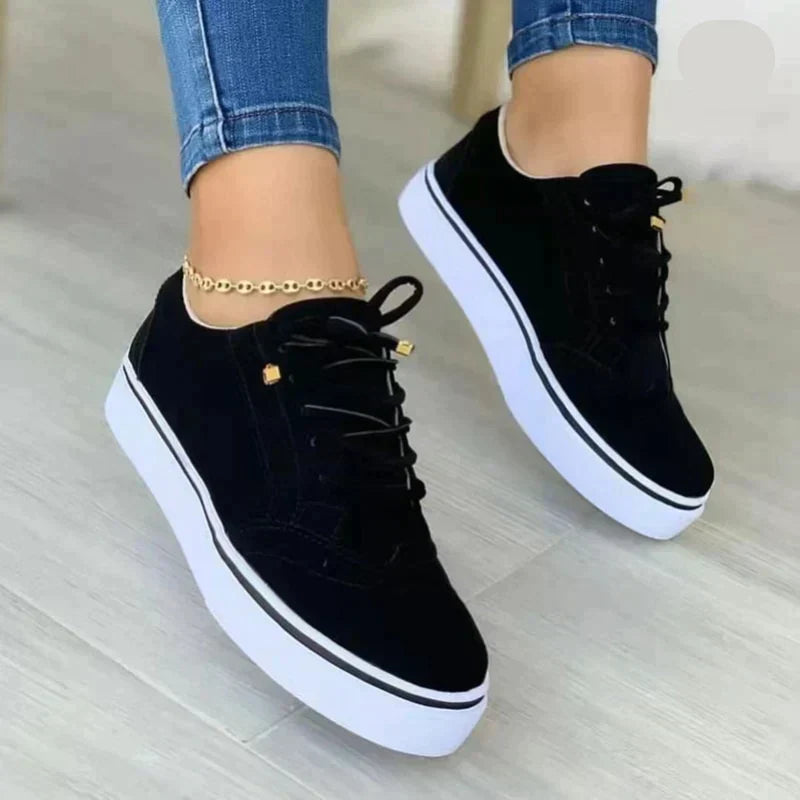 CHLOÉ | Trendy Sneakers Autumn-3