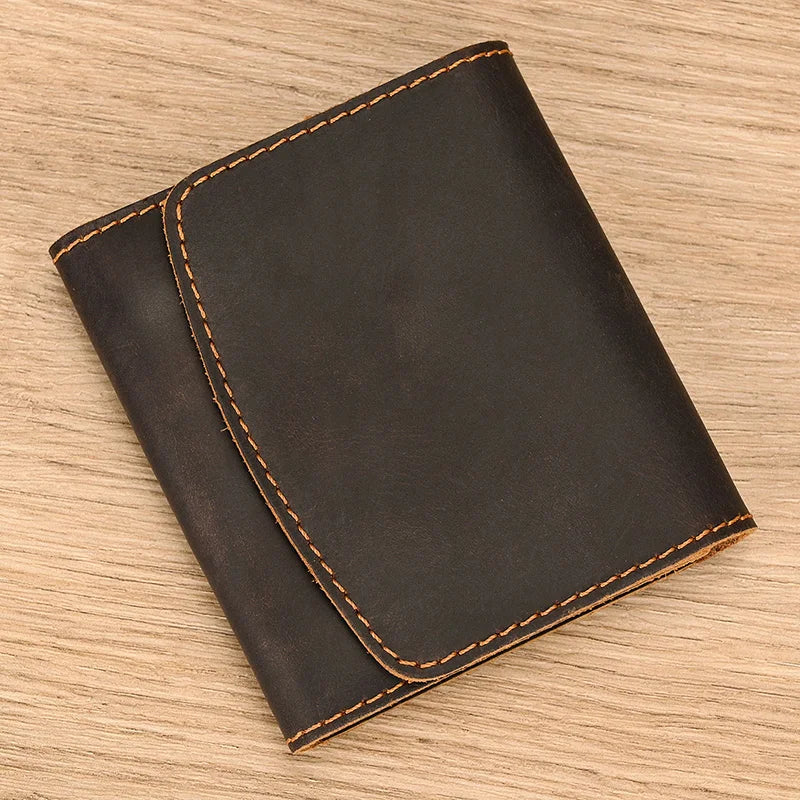 Lucas | Vintage Bifold Travel Bag Made of Cowhide Leather with Press Button 4