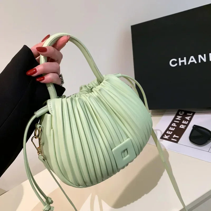 SIENNA | Luxury Style Bucket Bag 2