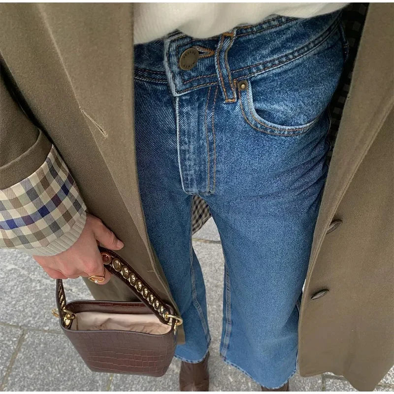 Manteau long doublure à carreaux – Élégance urbaine intemporelle