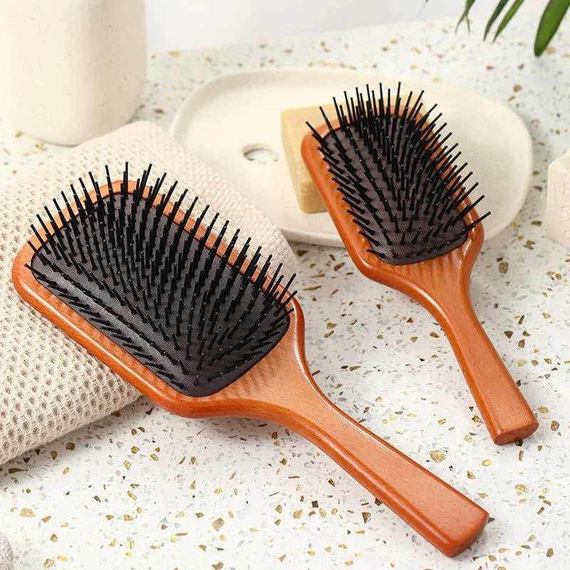HydraVibe - Scalp Massage Comb with Hair Oil Spray Function-2