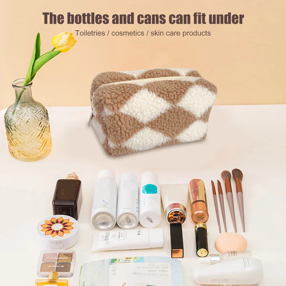 Jazmine | Checkered Soft Plush Makeup Pouch 5