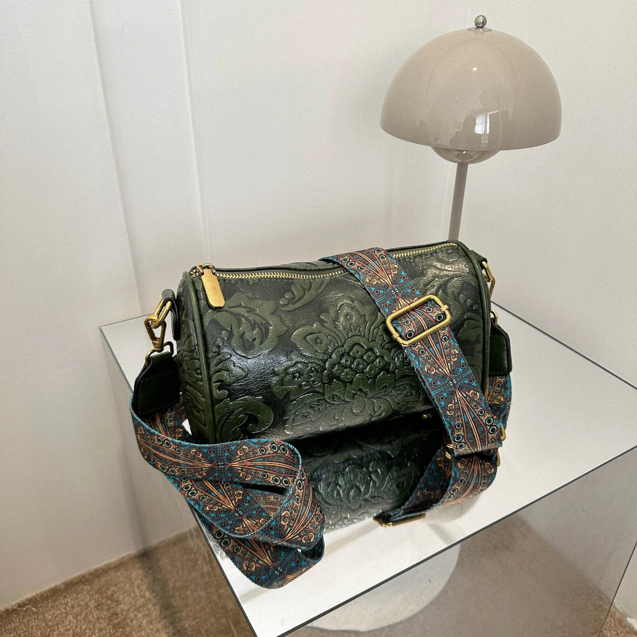 QUINN | Trendy Functional Messenger Bag 5
