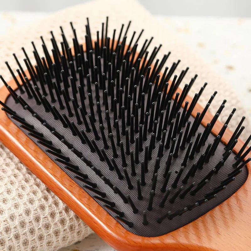 HydraVibe - Scalp Massage Comb with Hair Oil Spray Function-5