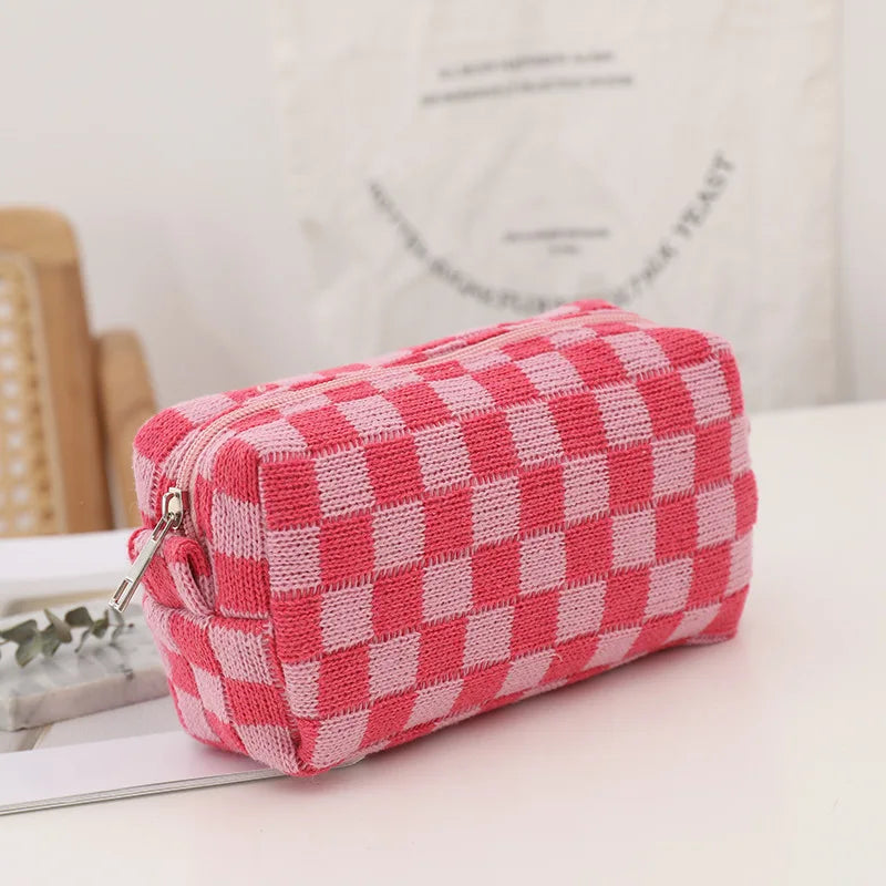 Nova | Trendy Checkered Y2K-Style Make-up Bag 6