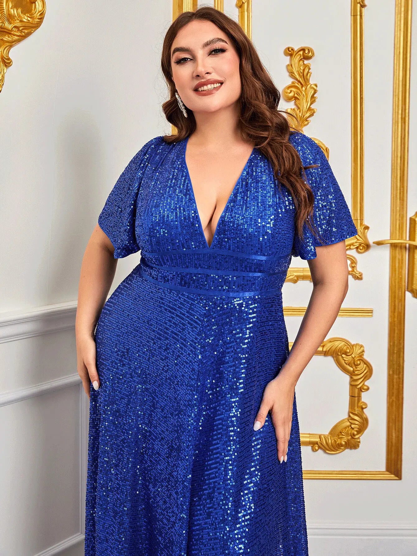 ELIA | Elegant Dress in Large Sizes-4