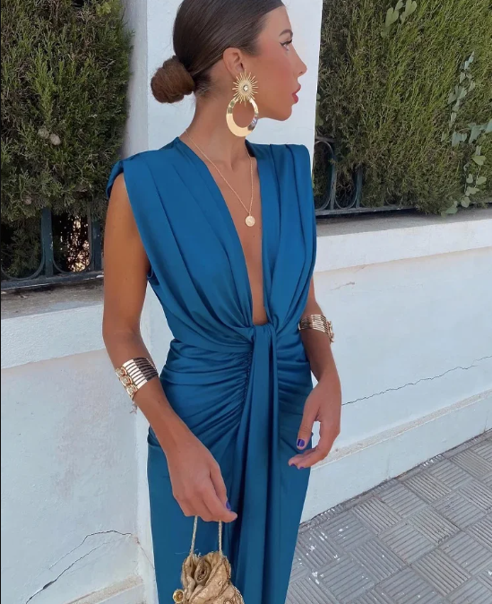 Everleigh | Timeless Elegance Cocktail Dress-4