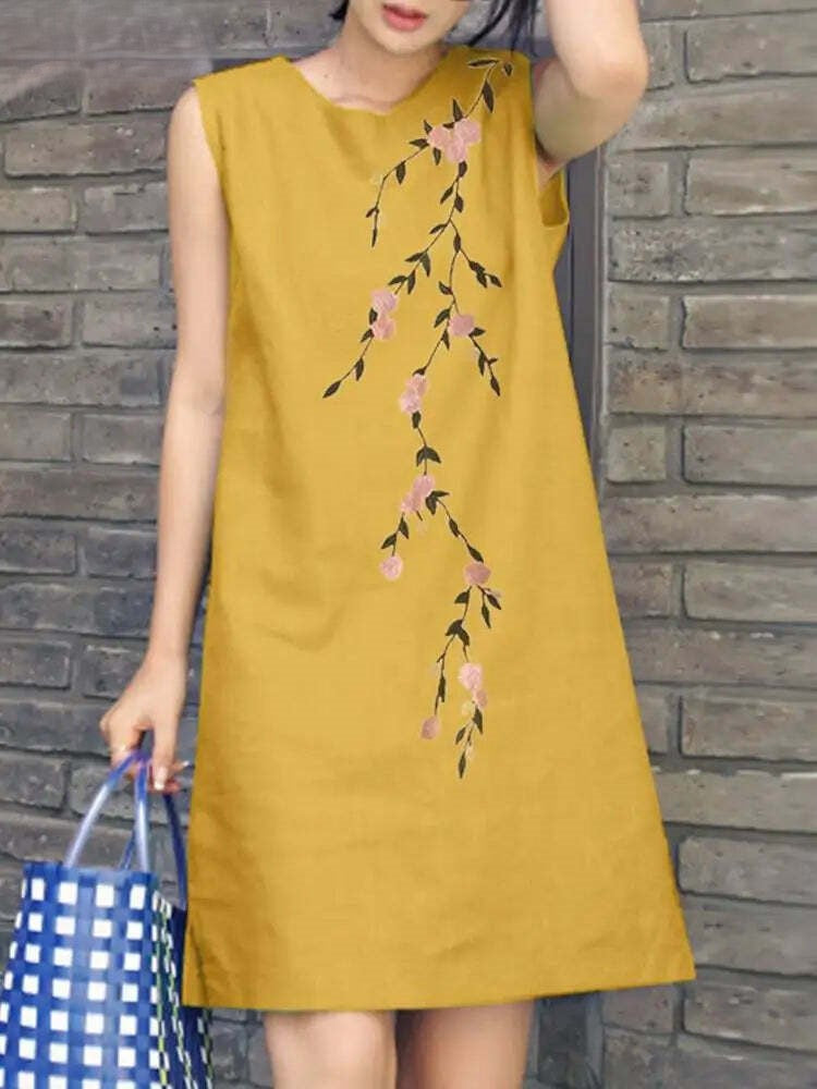 SOFIA | Floral Embroidered Dress-4