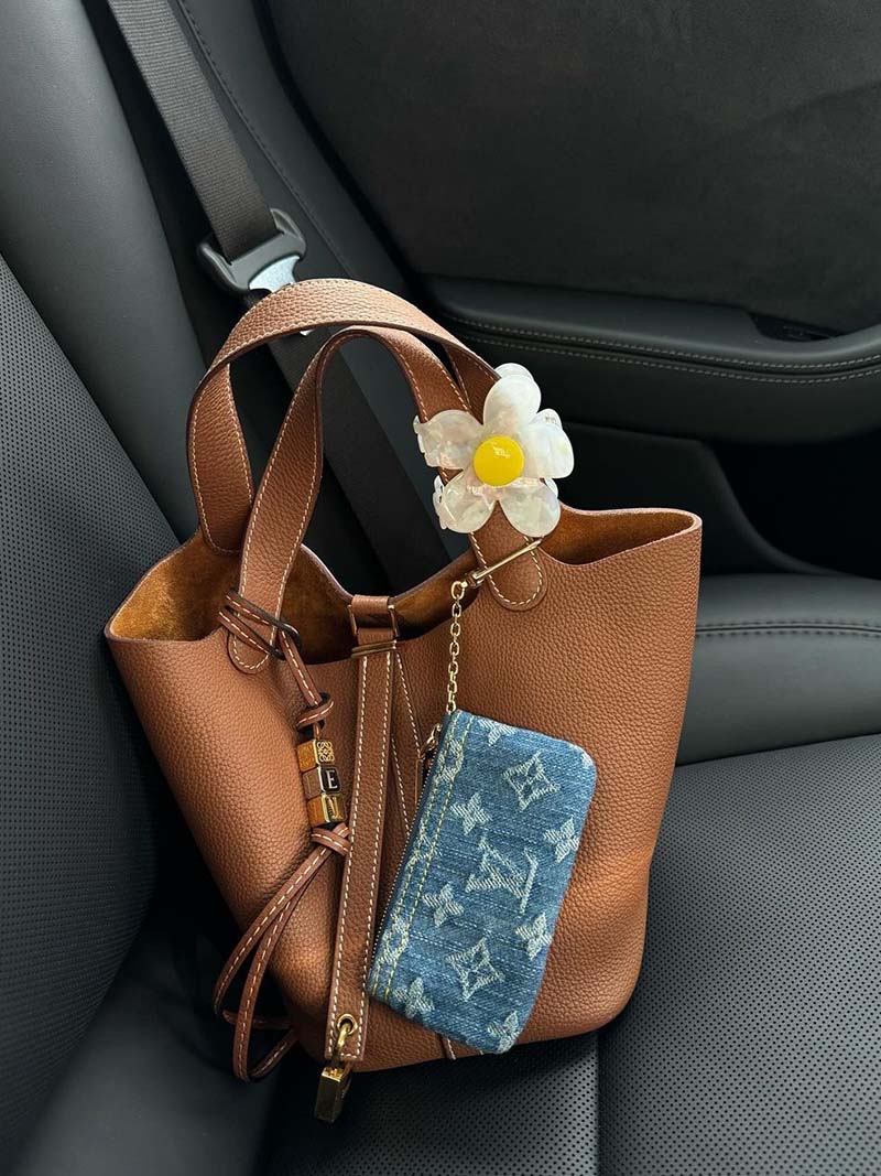 Evie | Stylish Premium Leather Bucket Bag 3