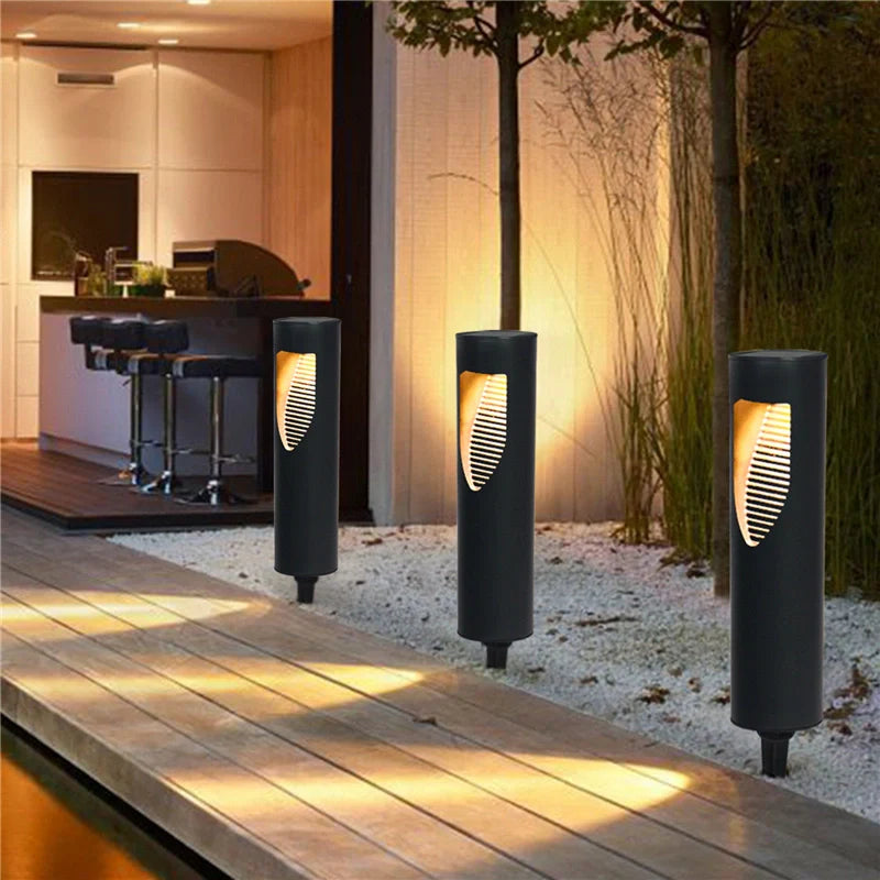 Solar-powered LED outdoor light with automatic light sensor – minimalist outdoor lamp for garden and patio 1