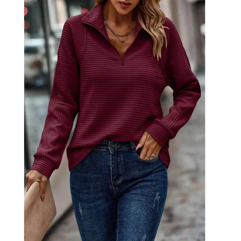 Warm women's sweater with V-neck | Half zip 3
