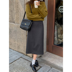 Sophisticated Split-Hem Maxi Skirt