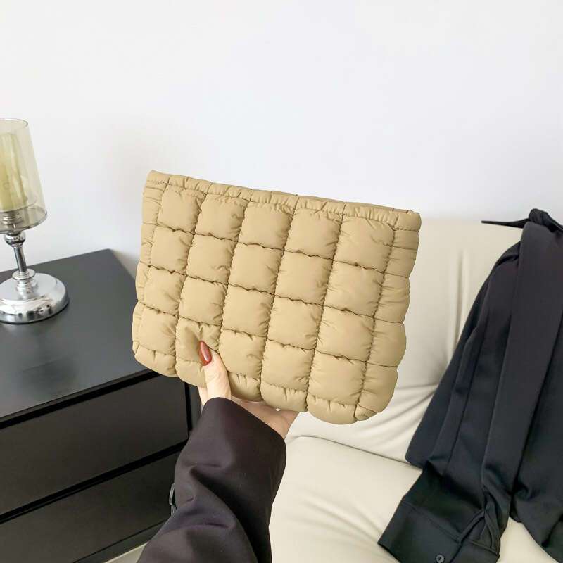 Variant image for Khaki