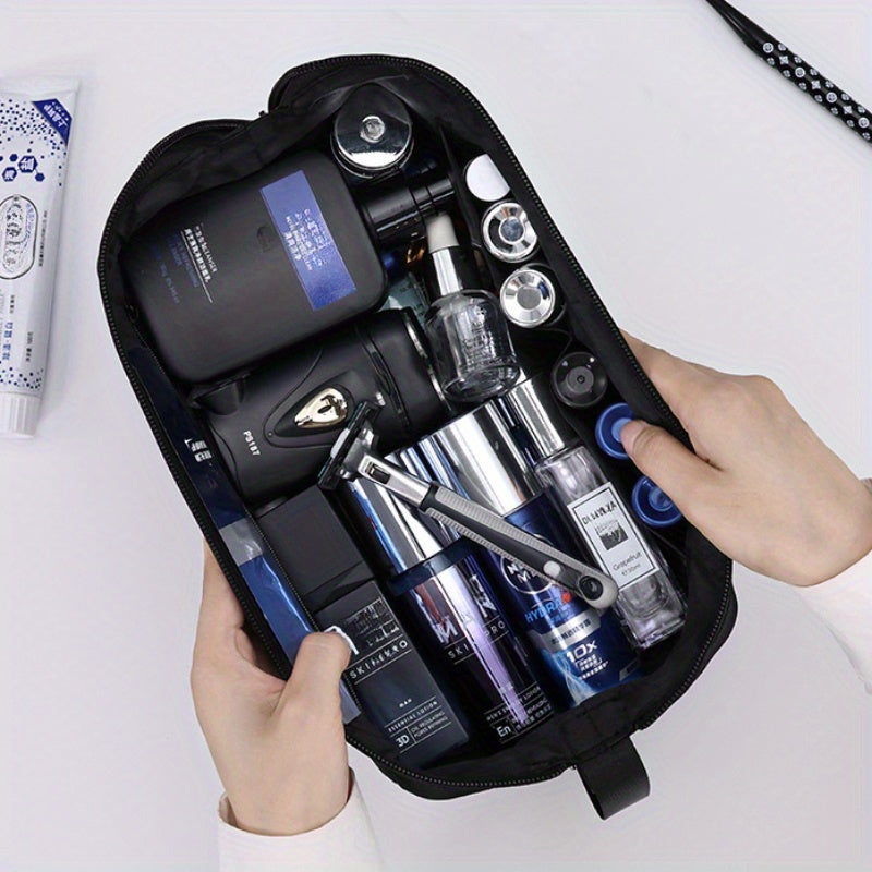 Evelyn | Compact and travel-friendly toiletry bag 4