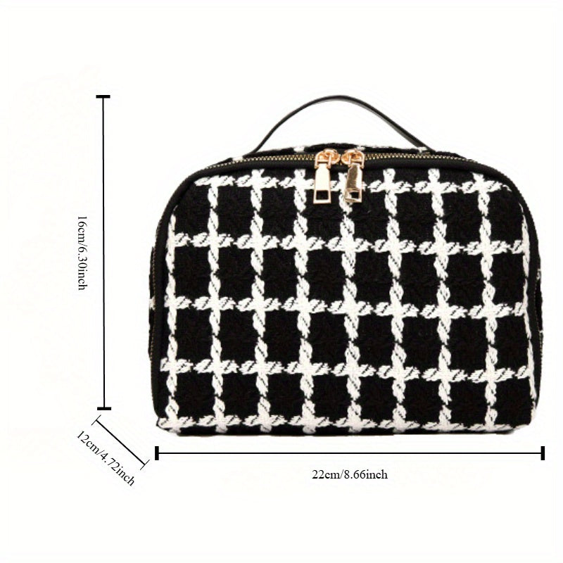 Harper | Stylish and Spacious Cosmetic Storage Bag 4