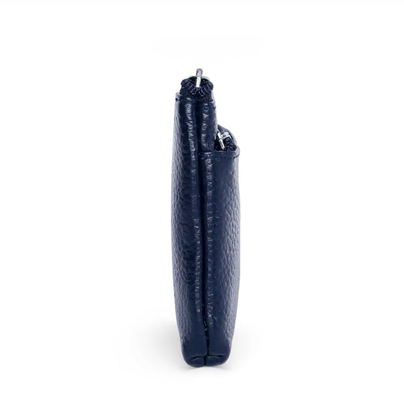 Arely | Compact Travel Bag Made of Genuine Leather with Key Holder 4