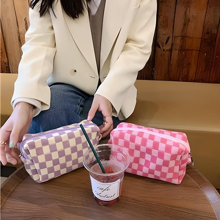 Jessica | Stylish and Practical 3-Piece Makeup Bag Set 3