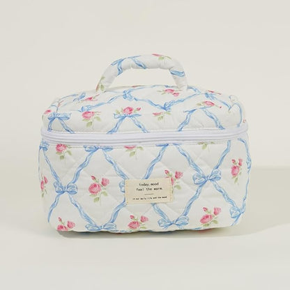 Elisse | Elegant Padded Makeup Bag Set with Floral Design 3