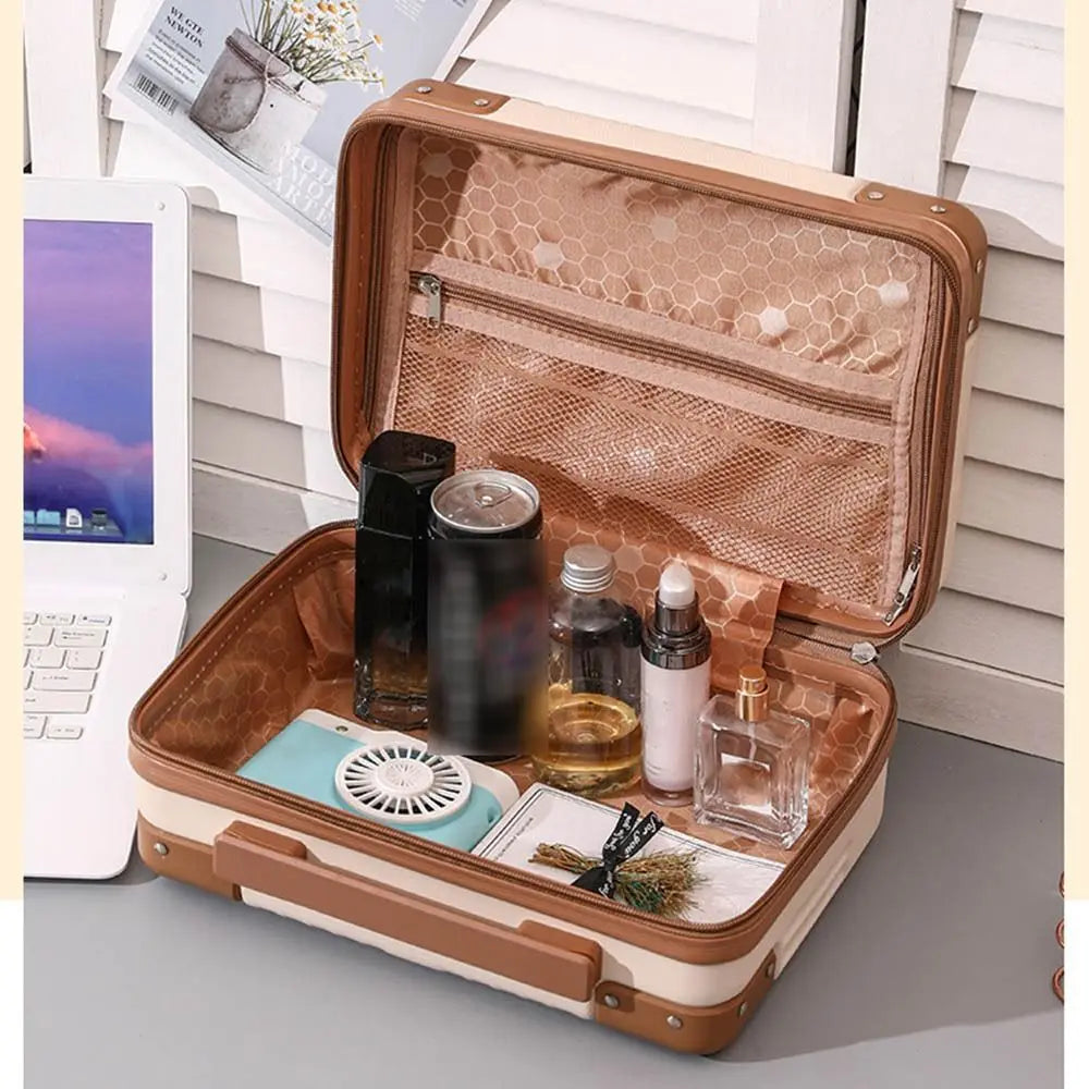 Annalisa | Vintage Design Portable Beauty Cosmetic Case 4