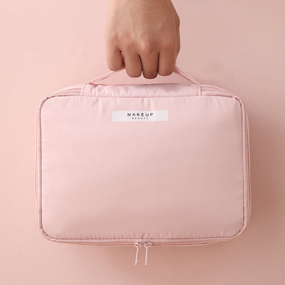 Charlotte | Efficient and spacious makeup organizer 6