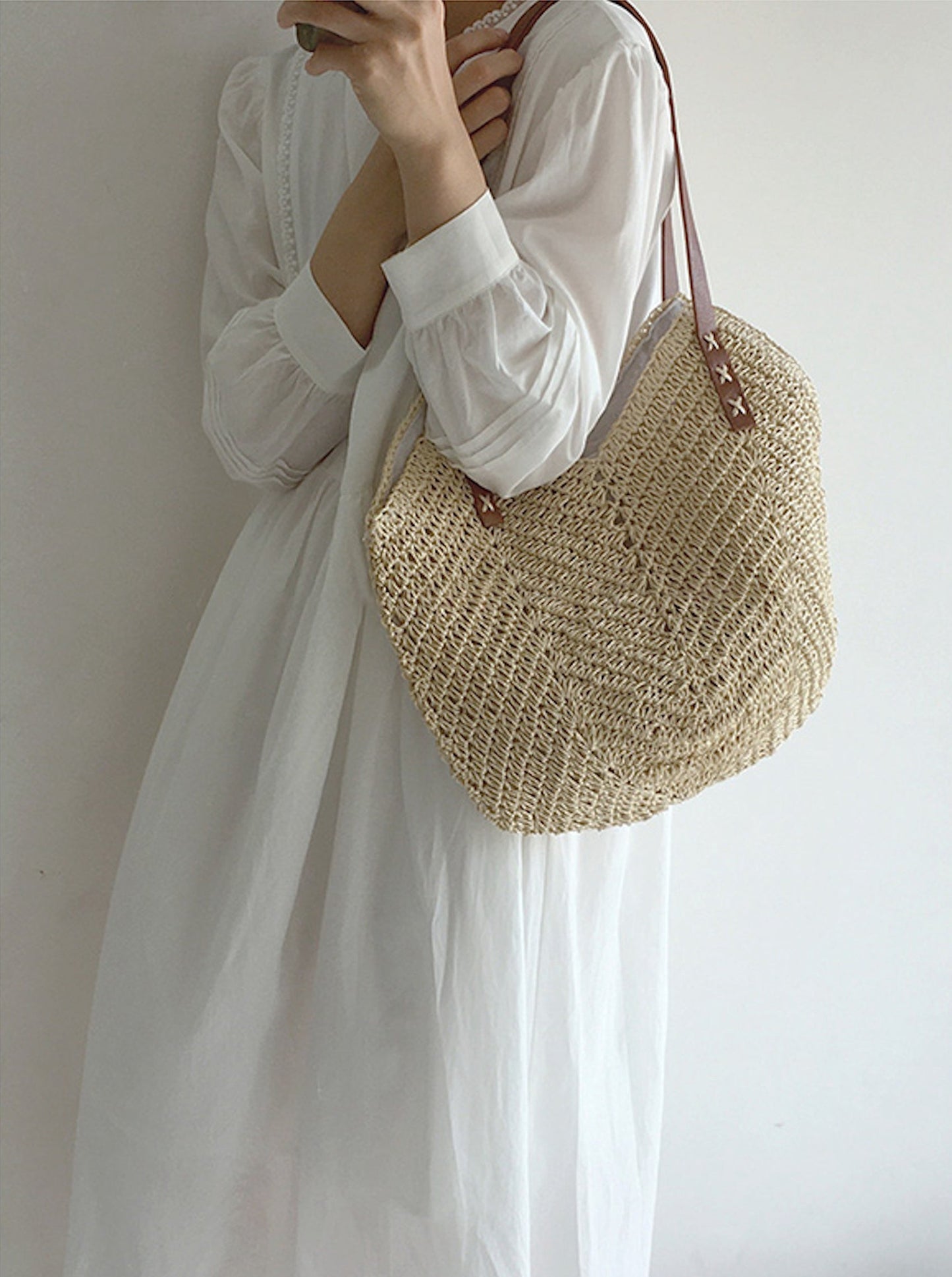 NIKKI | Unique and Comfortable Beach Bag 4
