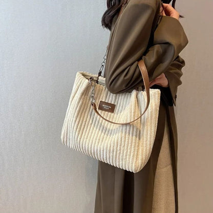 RIANNA | Fashionable Functional Shoulder Bag 3