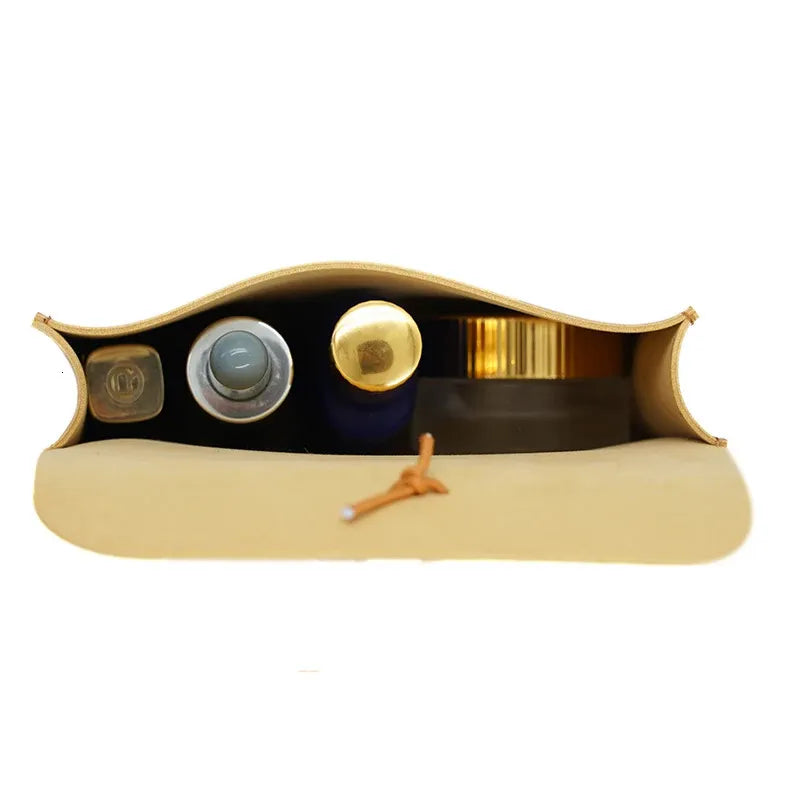 Alexis | Compact, stylish, and sturdy beauty organizer 4