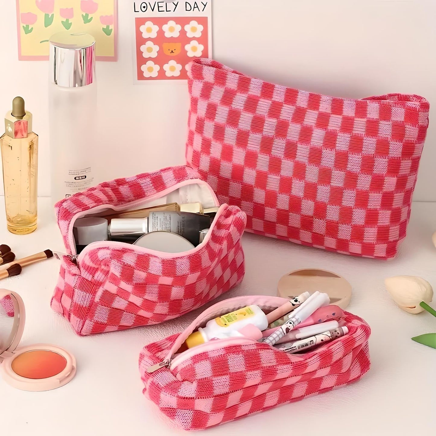 Jessica | Stylish and Practical 3-Piece Makeup Bag Set 6