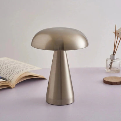 Alumis table lamp 5