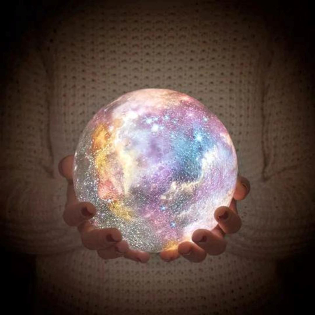 Asteria | Wireless 3D Moon Lamp 4
