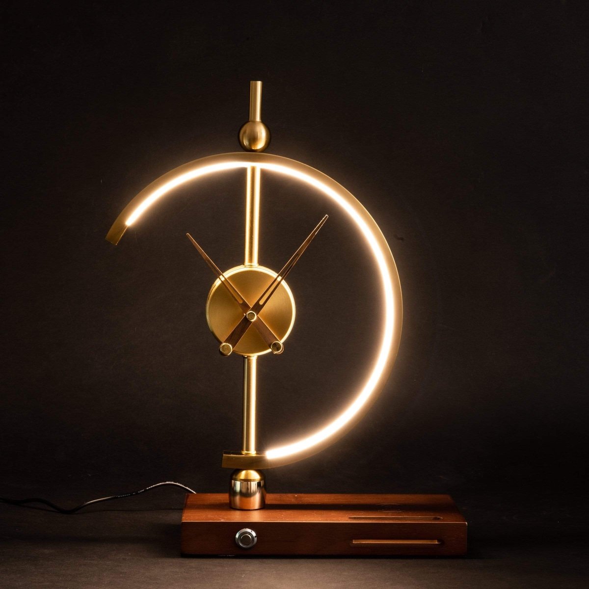 AuraTime™ | Luxury Lamp Clock and Charger 4